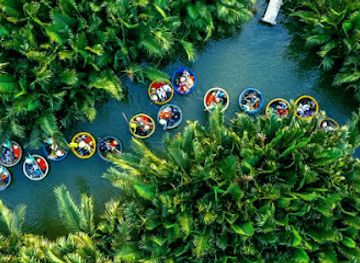 vietnam/hoi-an/landmark/rung-dua-bay-mau-hoi-an-lang-que