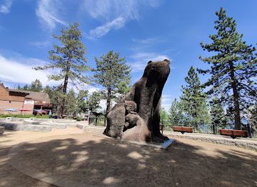 california/tahoe-city/landmark/penny-bear-heritage-plaza