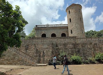 togo/notse/landmark/chateau-viale