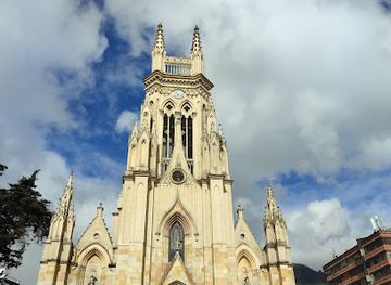 colombia/bogota/chapinero/landmark/plaza-de-lourdes