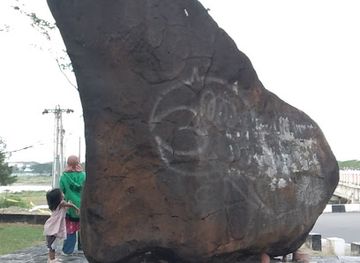 indonesia/aceh/landmark/batu-aceh