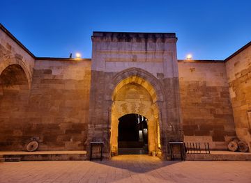 turkiye/caria/landmark/saruhan-kervansaray