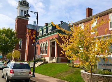 maine/saco/landmark/saco-city-hall