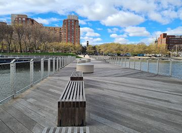 new-jersey/hoboken/landmark/pier-c-park