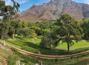south-africa/cape-winelands/landmark/old-nectar-gardens