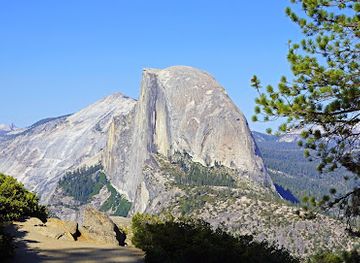 california/yosemite-village/landmark/half-dome