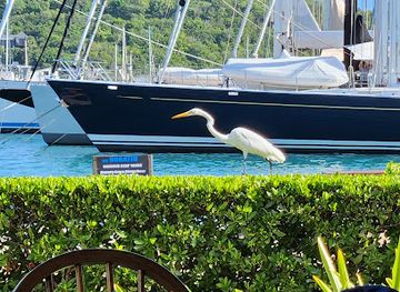antigua-and-barbuda/english-harbour/landmark/akparo-salon