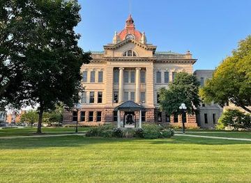 wisconsin/appleton/landmark/brown-county-wi-courthouse