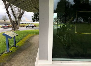 oregon/eastern-oregon/landmark/the-oregon-pony