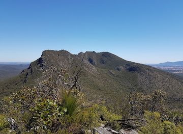 australia/the-grampians/landmark/grampians-valley-lookout
