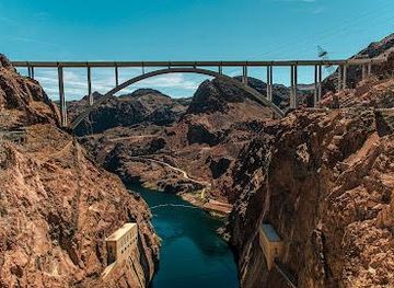 nevada/clark-county/landmark/mike-o-callaghan-pat-tillman-memorial-bridge