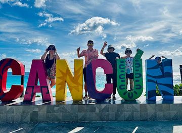 mexico/cancun/landmark/cancun-sign