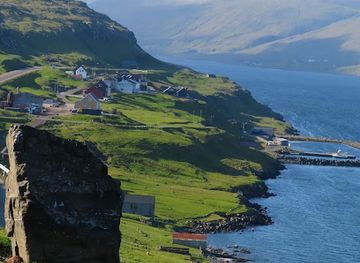 faroe-islands/gota/landmark/vert-ognartanastan-sp-f