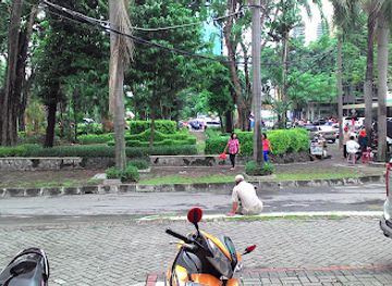 indonesia/surabaya/landmark/taman-surabaya