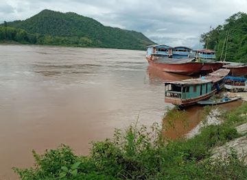 laos/southern-laos/landmark/slow-boat-terminal