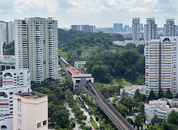 singapore/bukit-batok/landmark/bukit-batok