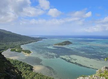 mauritius/pointe-aux-piments/landmark/le-morne-brabant