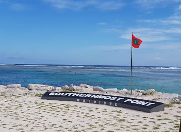 maldives/addu-city/landmark/southernmost-point