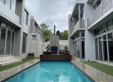 south-africa/pretoria/silver-lakes/landmark/one-on-steenbok