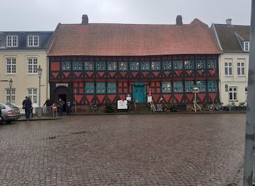 denmark/nyborg/landmark/mads-lerches-gard