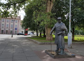 lithuania/samogitia/landmark/monument-to-zemach-shabad
