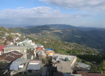 pakistan/murree/landmark/lintott-s-cafe-murree