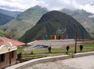 ecuador/coastal-lowlands/landmark/la-nariz-del-diablo