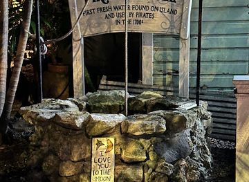 florida/florida-keys/landmark/pirates-well