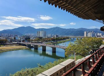 south-korea/miryang-valley/landmark/yeongnamnu
