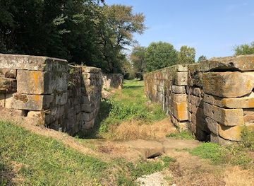 ohio/wayne-national-forest/landmark/ohio-and-erie-canal-lock-13