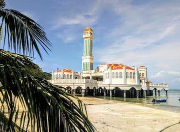 malaysia/george-town/landmark/floating-mosque