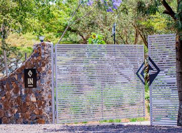 tanzania/lake-manyara-national-park/landmark/the-tanzanite-experience-manyara-kibaoni