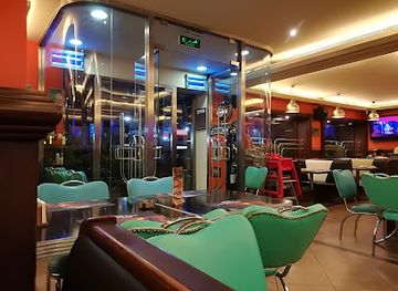 lebanon/jounieh/landmark/roadster-diner