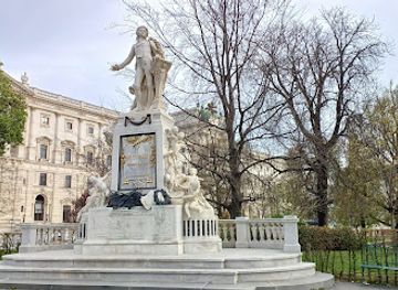 austria/vienna/landmark/mozart-monument
