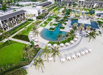 vietnam/south-central-coast/landmark/hyatt-regency-danang-resort-and-spa
