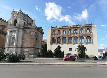 italy/palermo/la-loggia/landmark/loggiato-di-san-bartolomeo