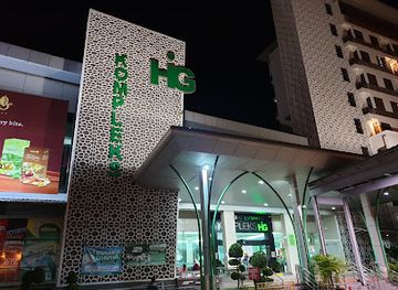 malaysia/langkawi-archipelago/landmark/perniagaan-haji-ismail-group-main-outlet