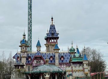 belgium/de-panne/landmark/plopsaland-de-panne