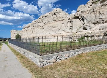 wyoming/niobrara-county/landmark/register-cliff