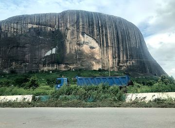 nigeria/igbo/landmark/zuma-rock