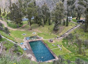 australia/kosciuszko-national-park/landmark/yarrangobilly-caves-thermal-pool