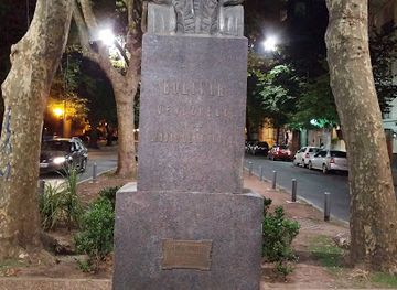 argentina/la-plata/landmark/bolivar-venezuela-a-la-ciudad-de-la-plata