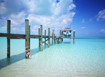 the-bahamas/exuma/landmark/hoopers-bay-villas