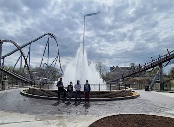 pennsylvania/hershey/landmark/kisses-fountain