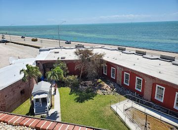 florida/florida-keys/landmark/fort-east-martello-museum