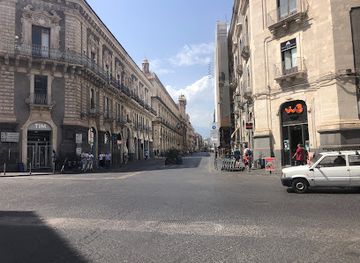 italy/catania/borgo-sanzio/landmark/4-canti