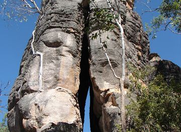 australia/litchfield-national-park/landmark/lost-city-rock-formations
