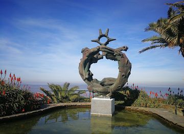 uruguay/litoral/landmark/la-lucha-en-honor-a-los-caidos-en-el-mar