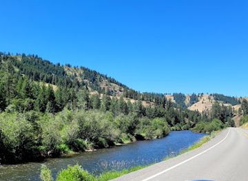 oregon/wallowa-county/landmark/wallowa-lake-highway-forest-state-scenic-corridor