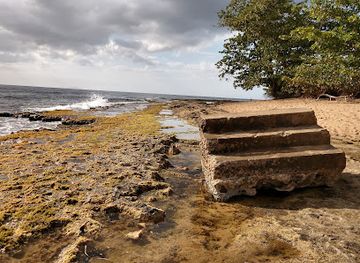 puerto-rico/rincon/landmark/playa-escalera-reserva-marina-tres-palmas